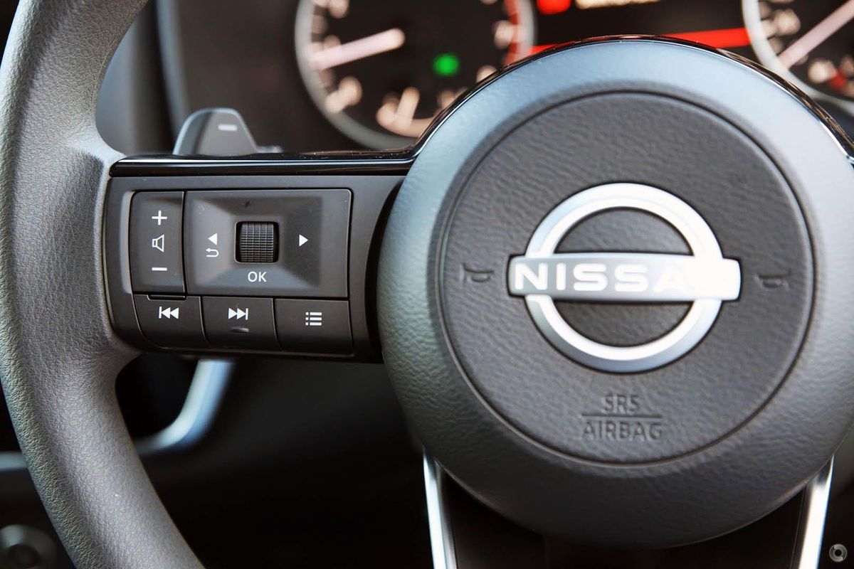 2024 Nissan QASHQAI ST+ J12