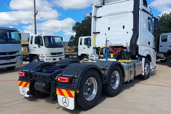 2023 Mercedes Benz Actros 2658