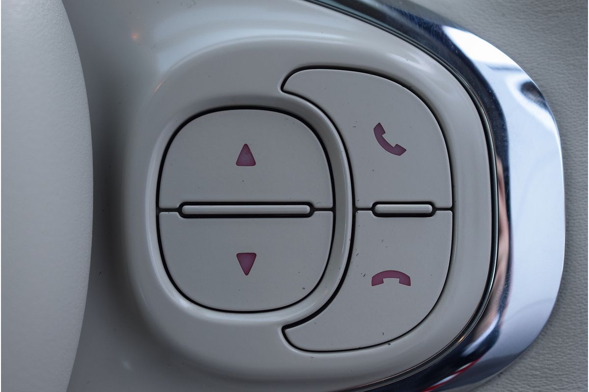 2023 Fiat 500 Dolcevita