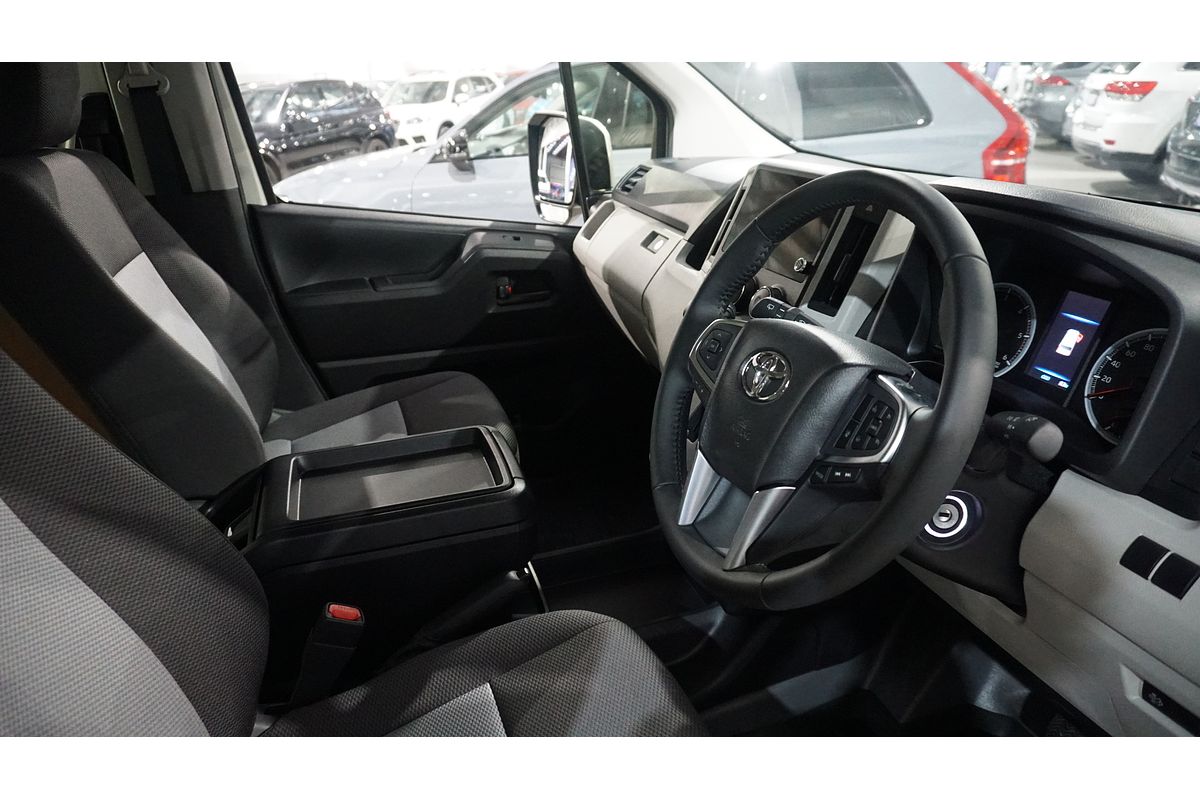 2023 Toyota Hiace GDH320R