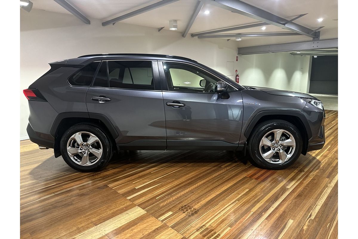 2020 Toyota RAV4 GXL AXAH54R