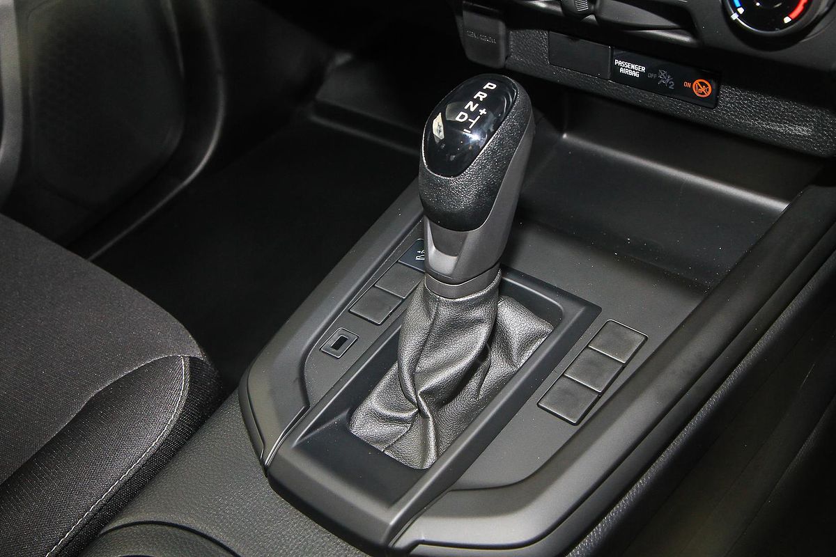 2024 Isuzu D-MAX SX High Ride Rear Wheel Drive