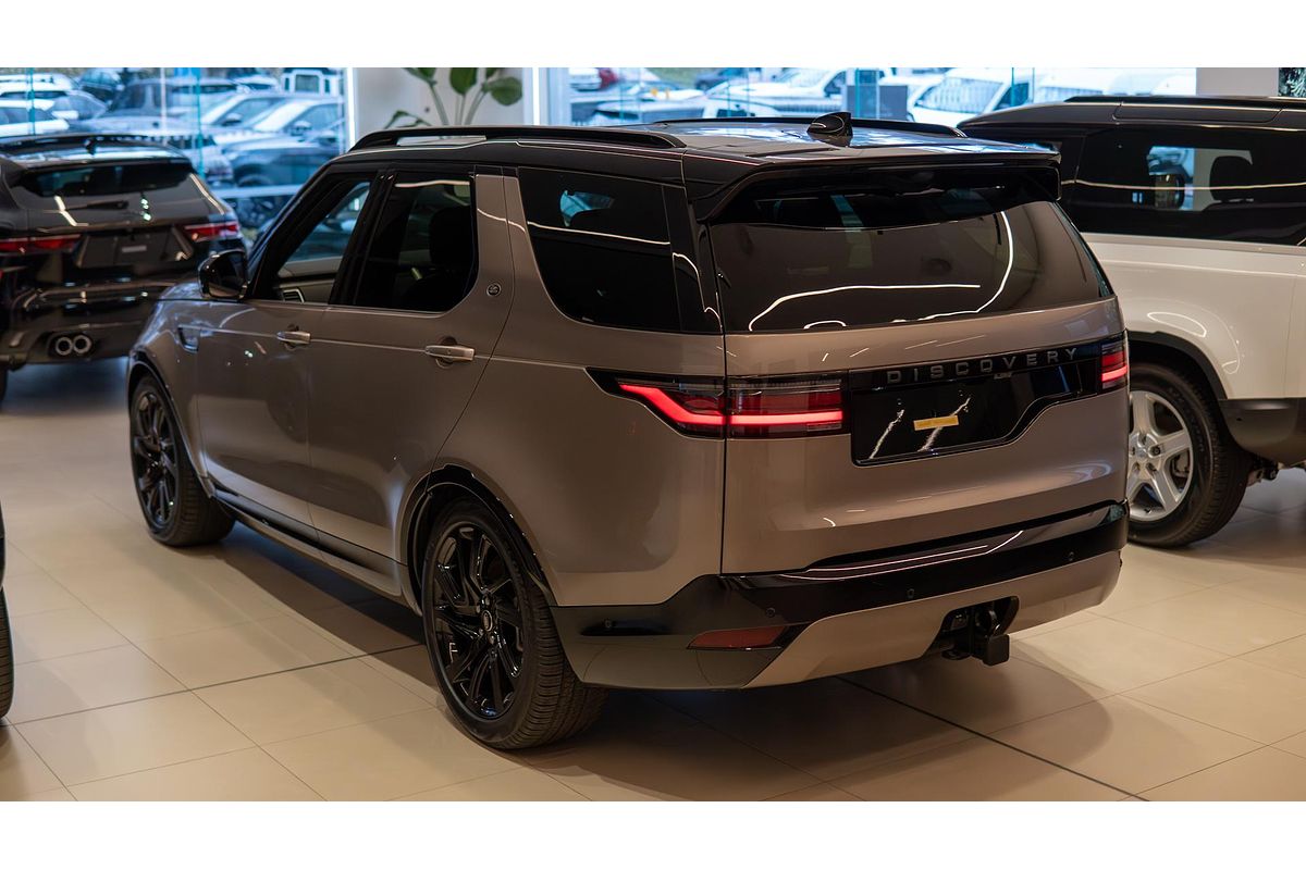 2023 Land Rover Discovery D300 Dynamic SE Series 5