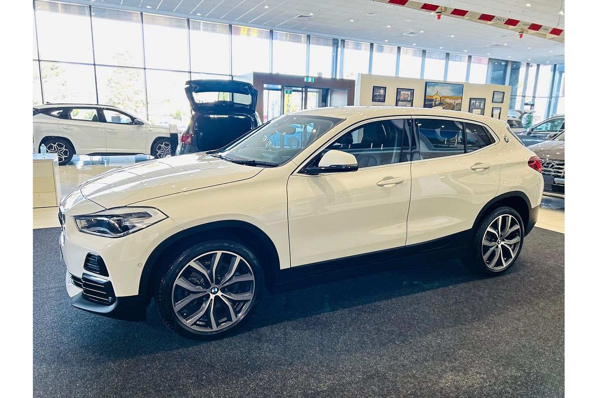 2022 BMW X2 sDrive18i F39