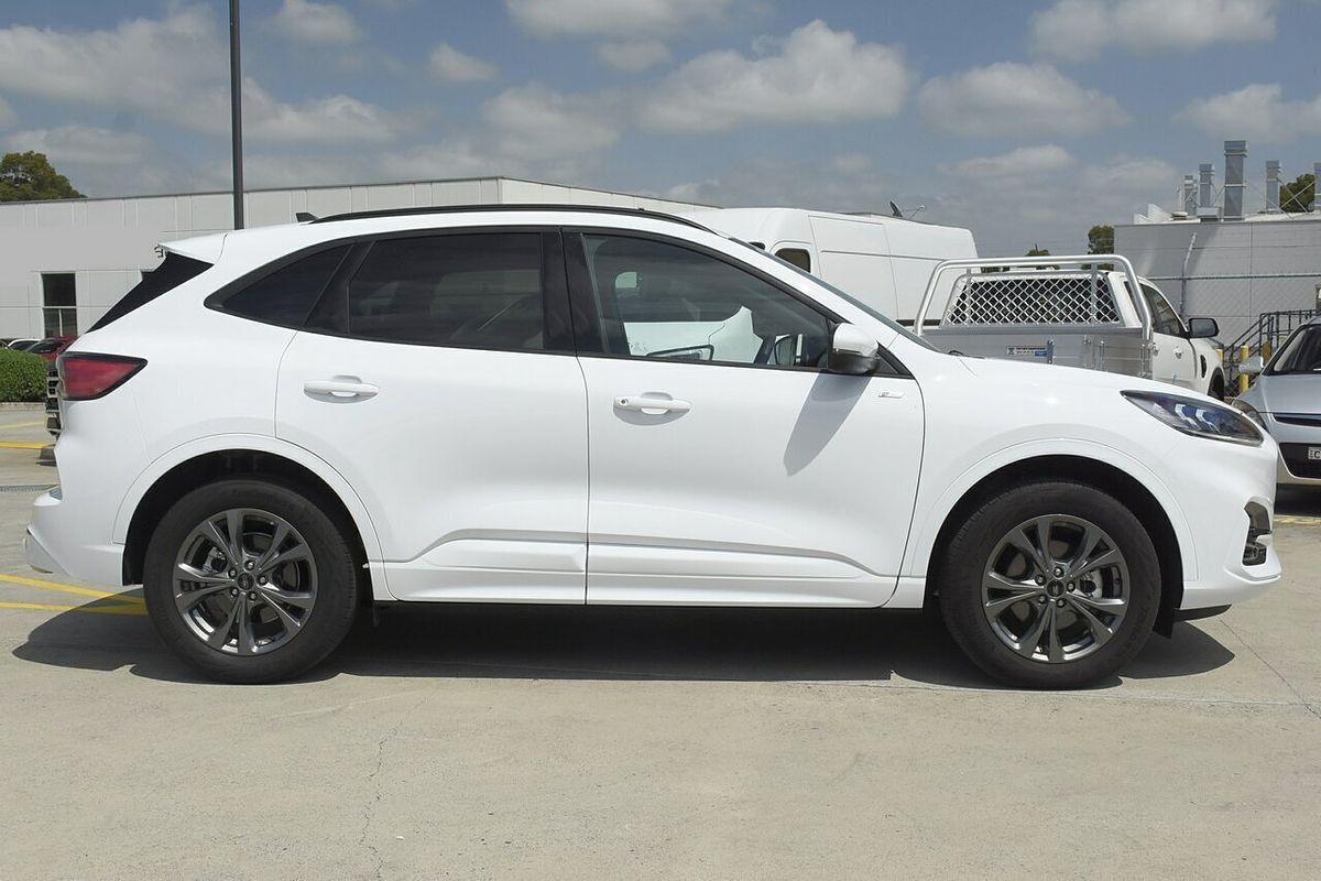 2023 Ford Escape ST-Line ZH
