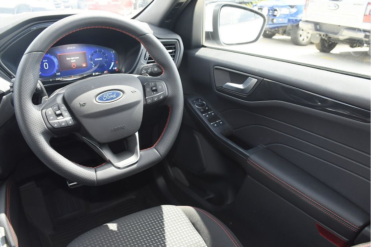 2023 Ford Escape ST-Line ZH