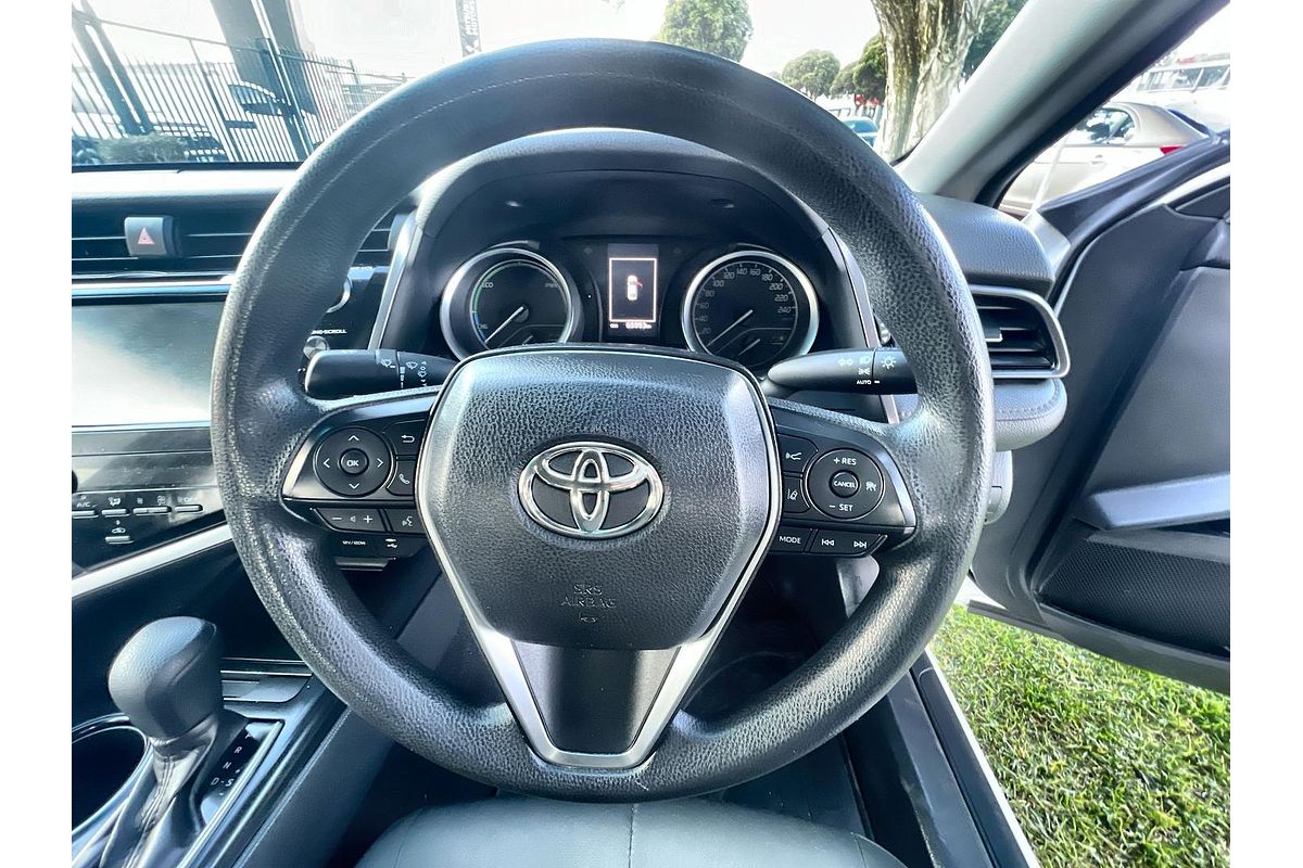 2020 Toyota Camry Ascent Sport AXVH70R