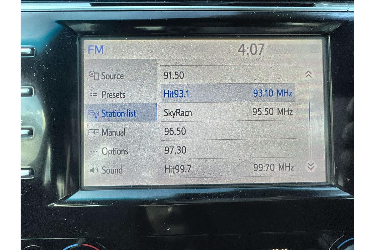 2020 Toyota Camry Ascent Sport AXVH70R