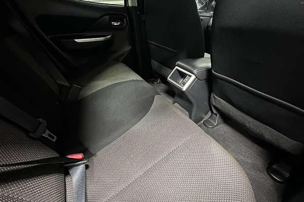2013 Jeep Grand Cherokee Limited WK