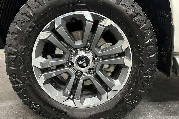 2021 Mitsubishi Triton GLS MR 4X4