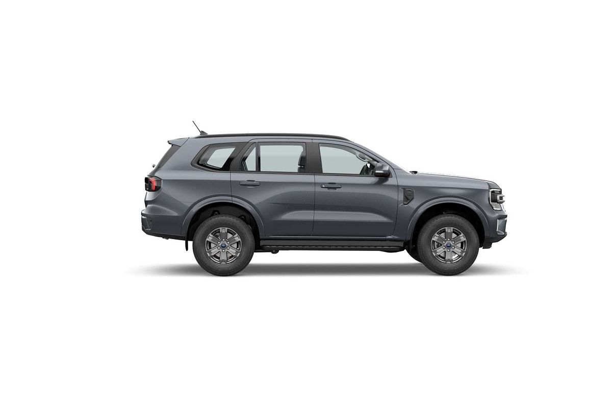 2024 Ford Everest Ambiente in ALUMINIUM New SUV Sebastopol VIC