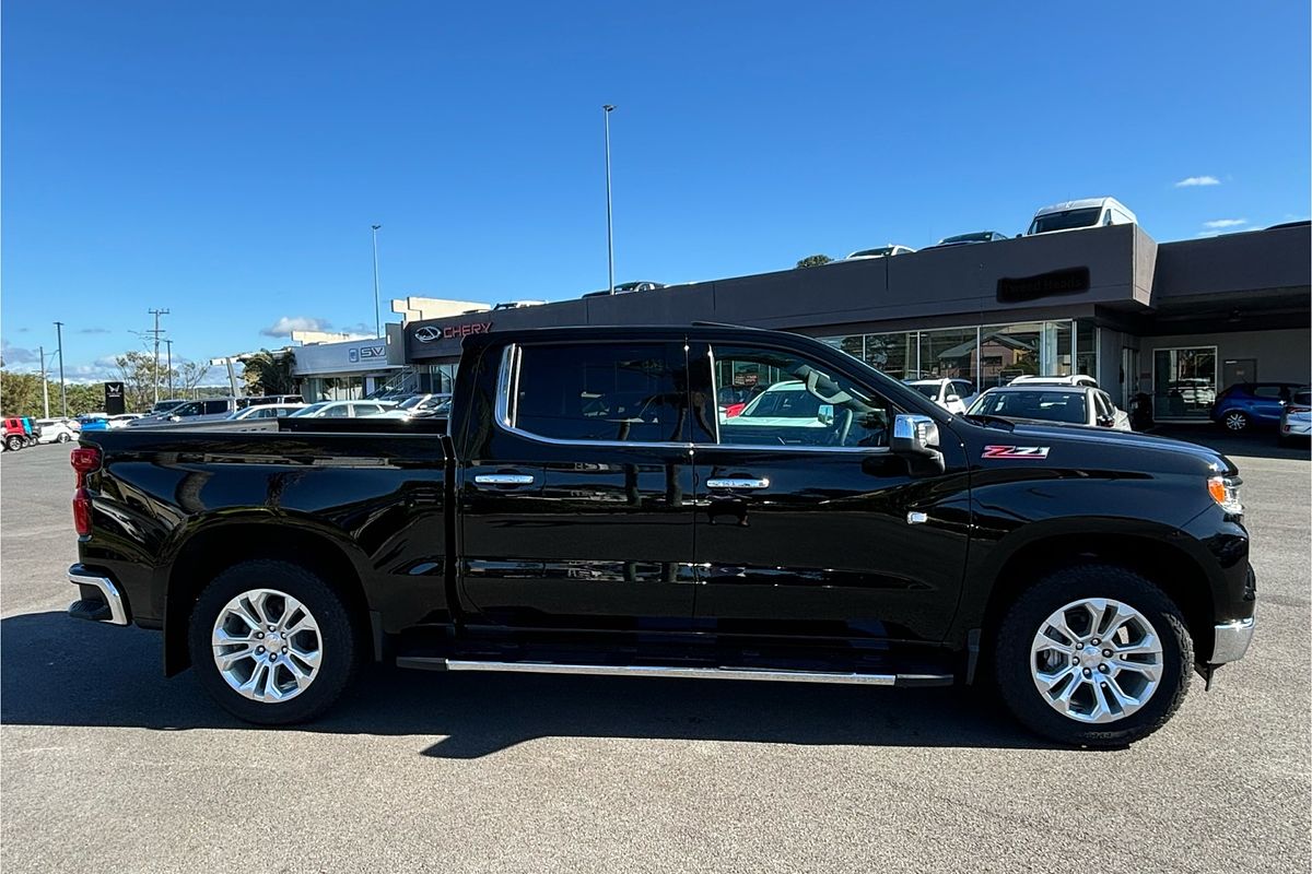 2023 Chevrolet Silverado 1500 LTZ Premium W/Tech Pack T1 4X4