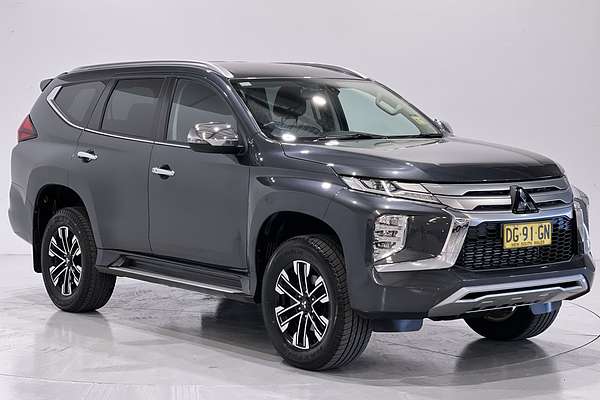 2022 Mitsubishi Pajero Sport GLS QF