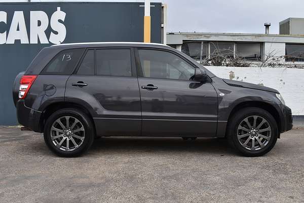 2016 Suzuki Grand Vitara Navigator