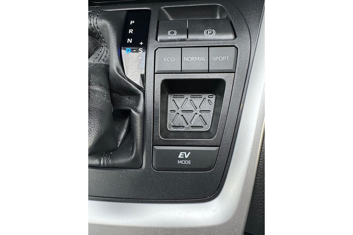 2021 Toyota RAV4 GXL AXAH52R
