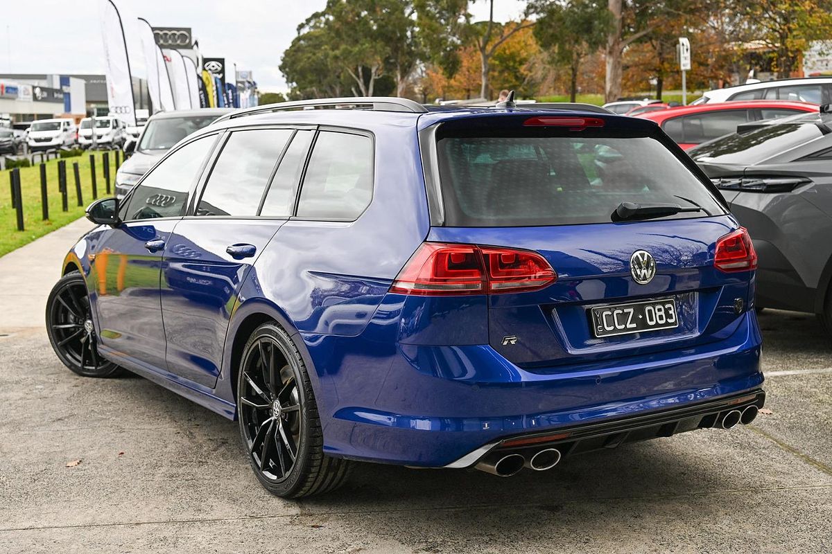 2015 Volkswagen Golf R Wolfsburg Edition 7