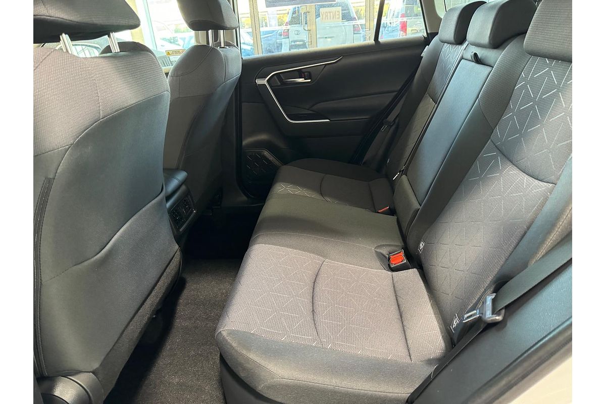 2020 Toyota RAV4 GXL AXAH52R