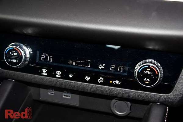 2024 Mitsubishi Outlander ES ZM