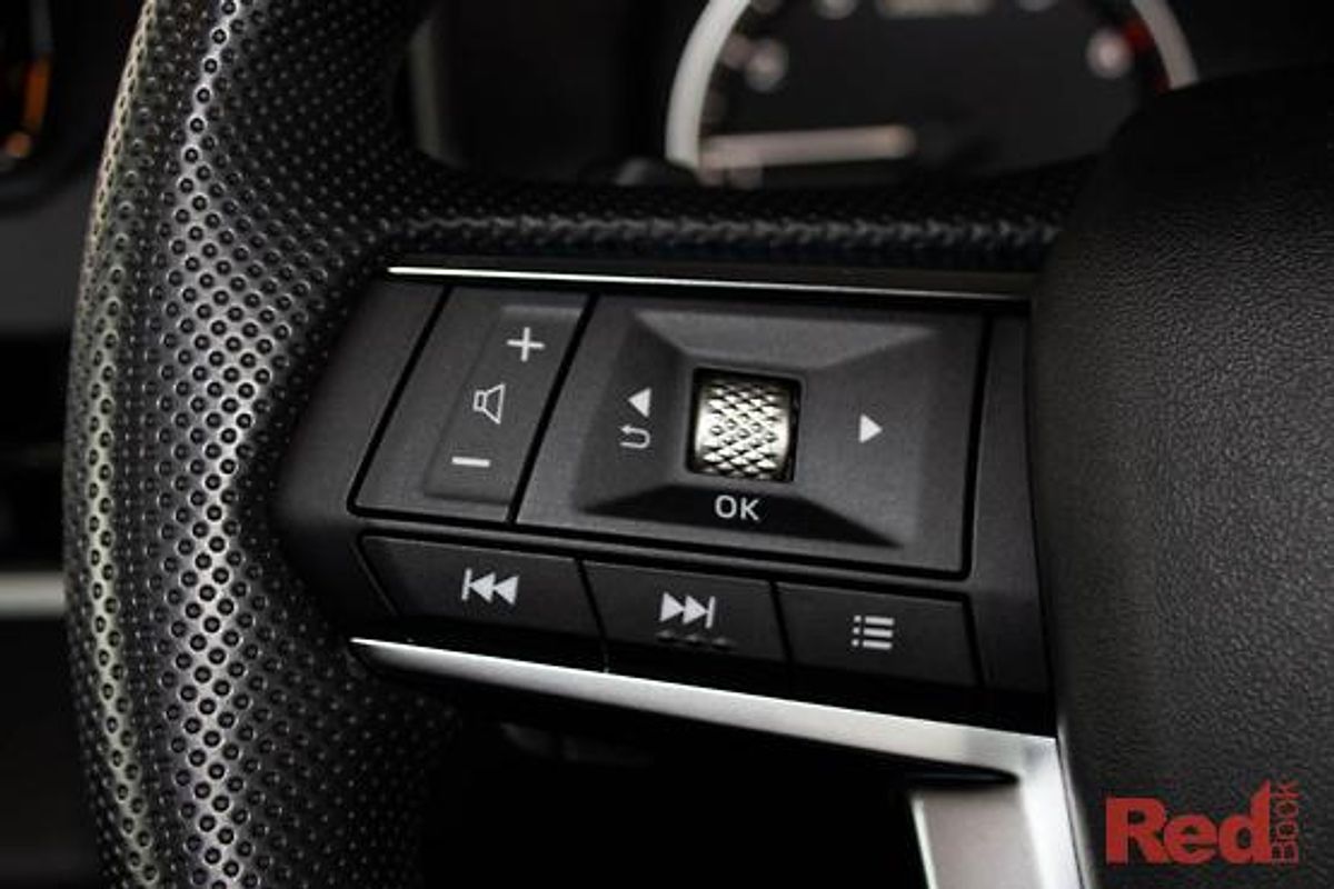 2024 Mitsubishi Outlander ES ZM
