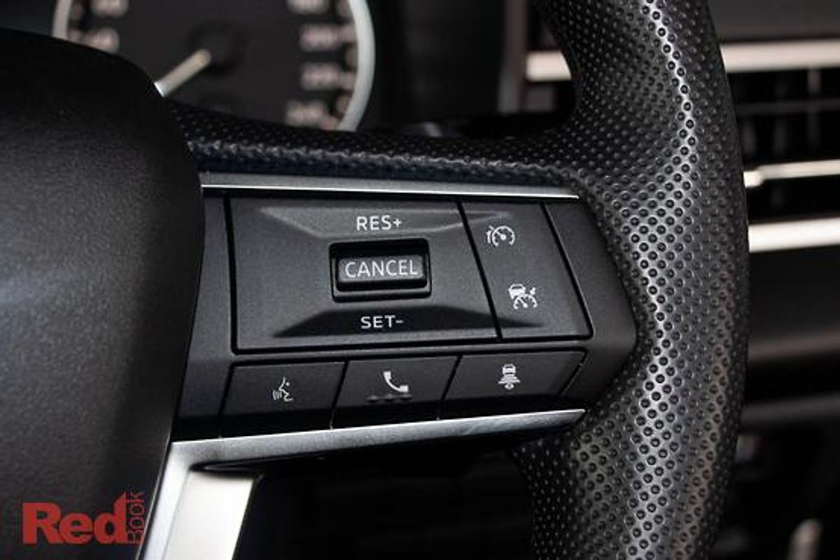2024 Mitsubishi Outlander ES ZM