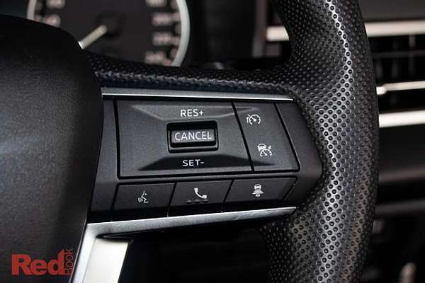 2024 Mitsubishi Outlander ES ZM