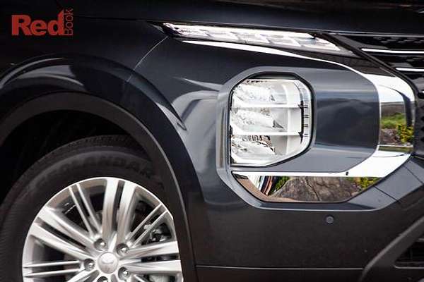 2024 Mitsubishi Outlander ES ZM