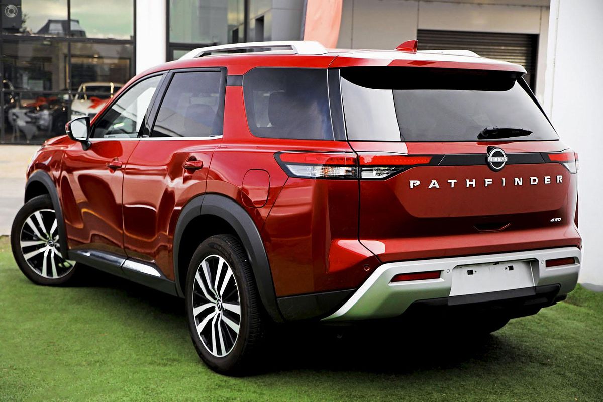 2023 Nissan Pathfinder Ti-L R53