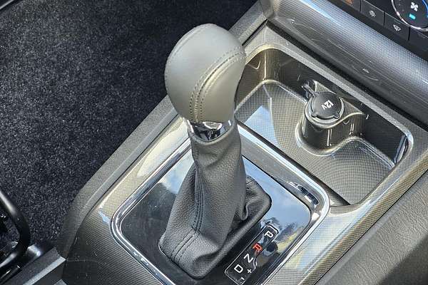 2022 Mahindra PIK-UP S11 4X4