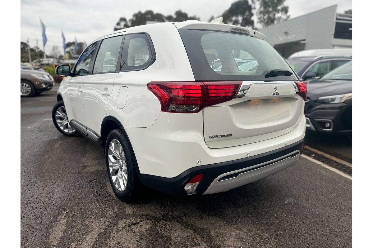 2021 Mitsubishi Outlander ES ZL