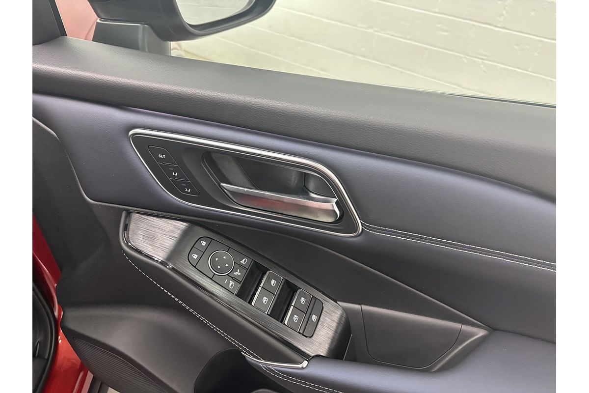 2023 Nissan QASHQAI Ti J12
