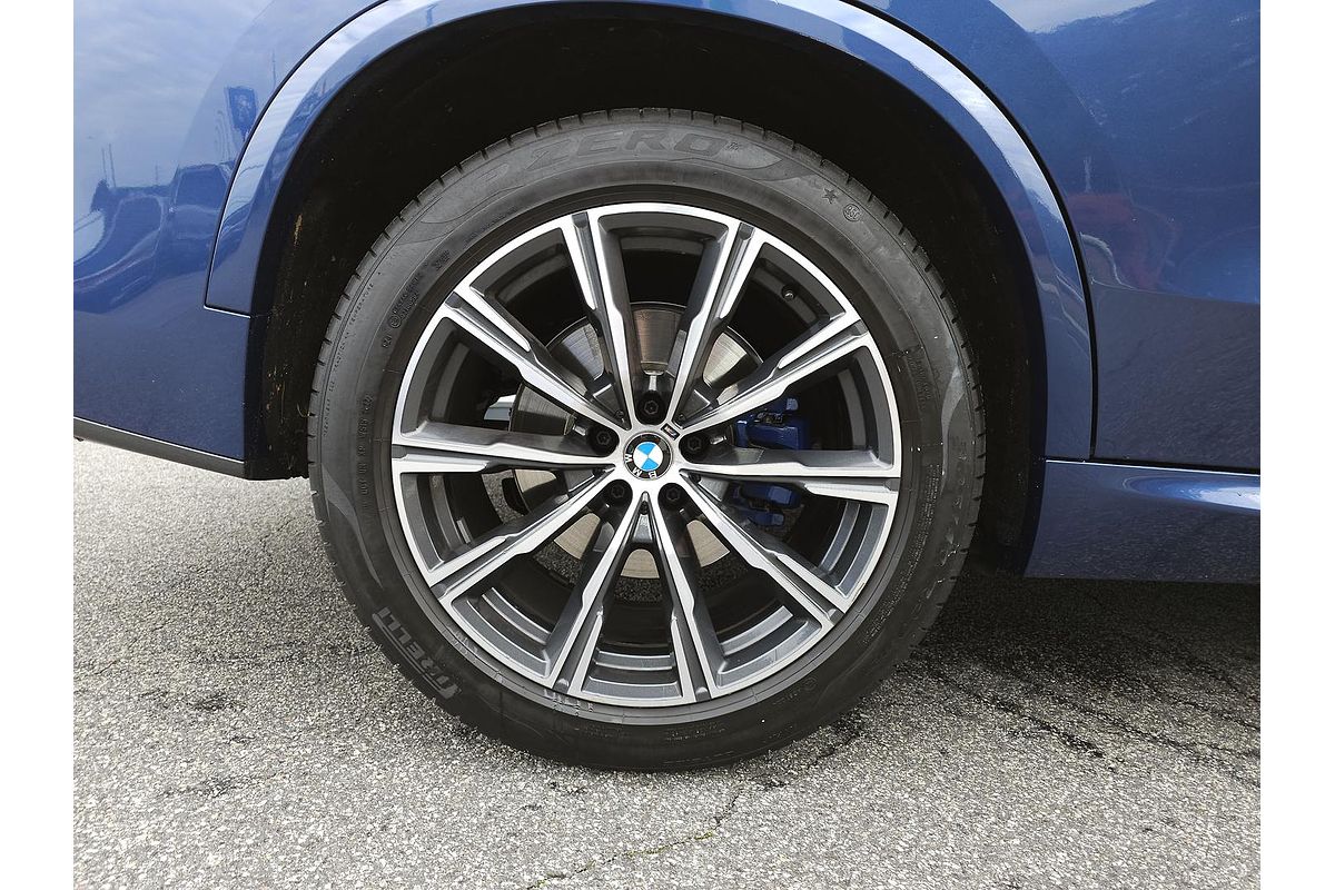 2022 BMW X5 xDrive30d M Sport G05