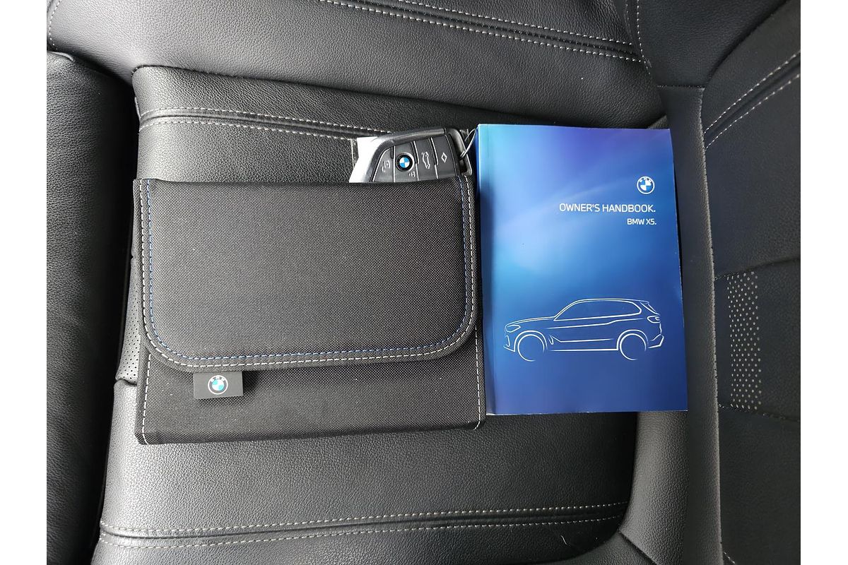 2022 BMW X5 xDrive30d M Sport G05
