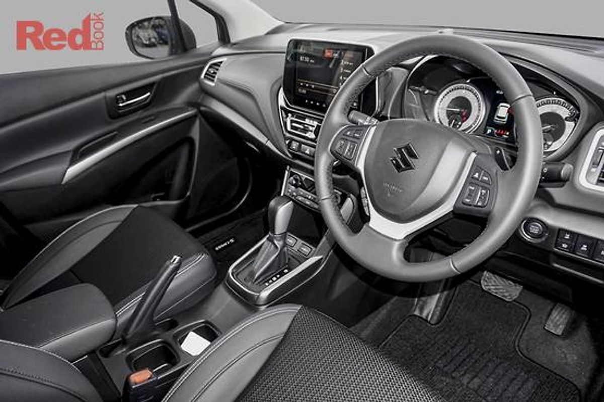 2023 Suzuki S-Cross Plus JYB