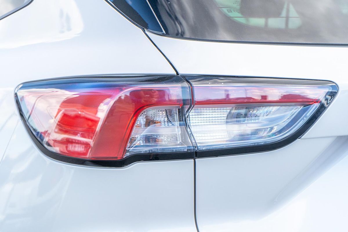 2020 Ford Escape ST-Line ZH