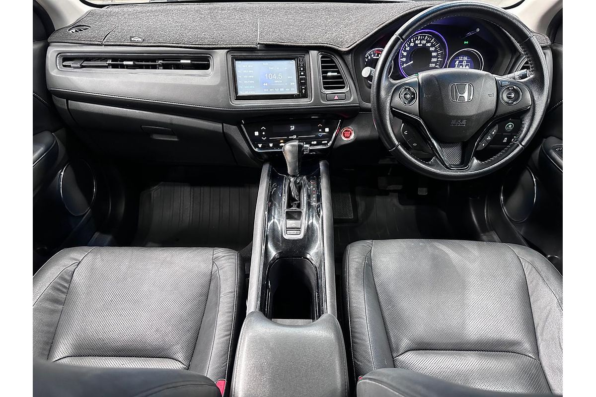 2019 Honda HR-V +LUXE