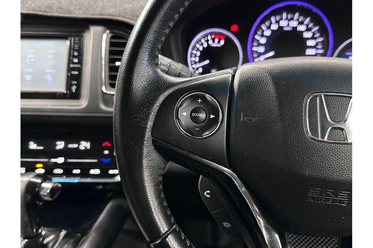 2019 Honda HR-V +LUXE