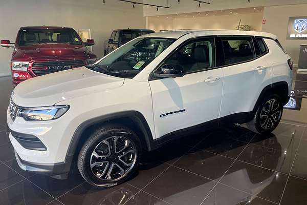 2024 Jeep Compass Limited 4xe MV
