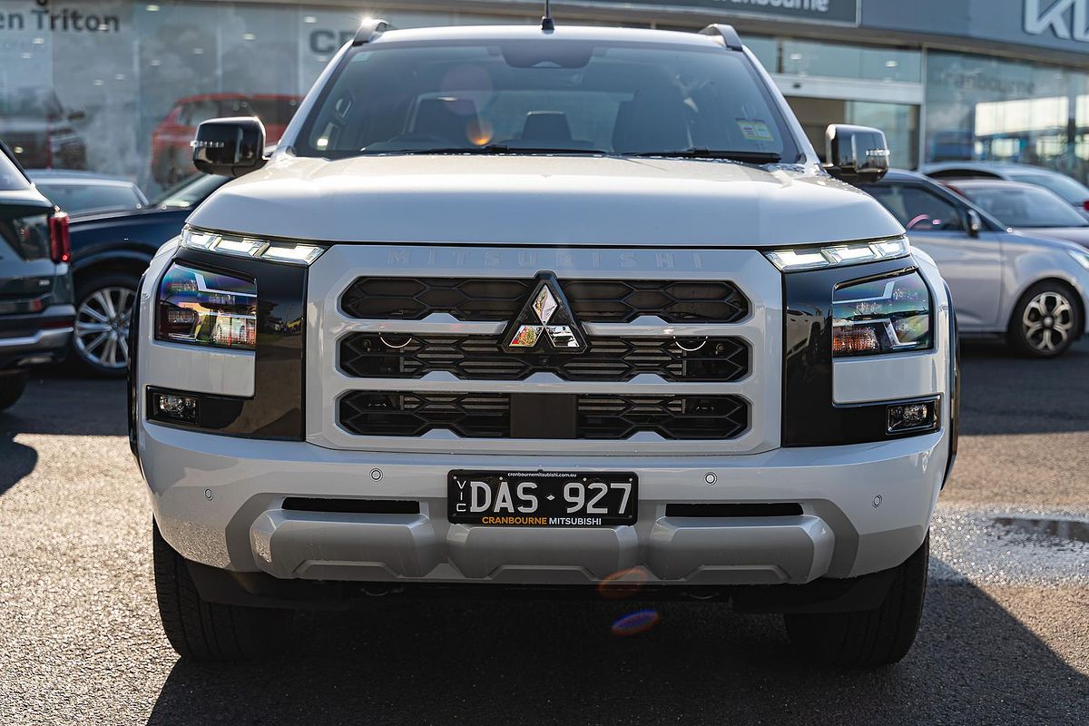 2024 Mitsubishi Triton GSR MV 4X4
