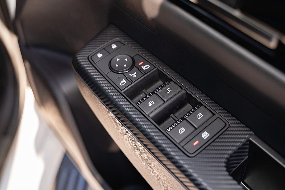 2024 Mitsubishi Triton GSR MV 4X4