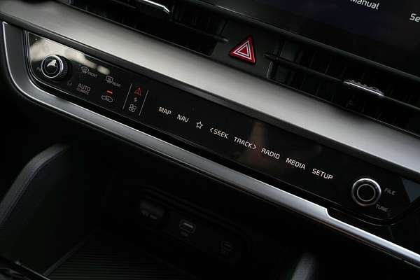 2025 Kia Sportage SX NQ5