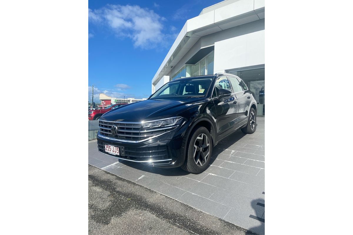 2024 Volkswagen Touareg 170TDI RC