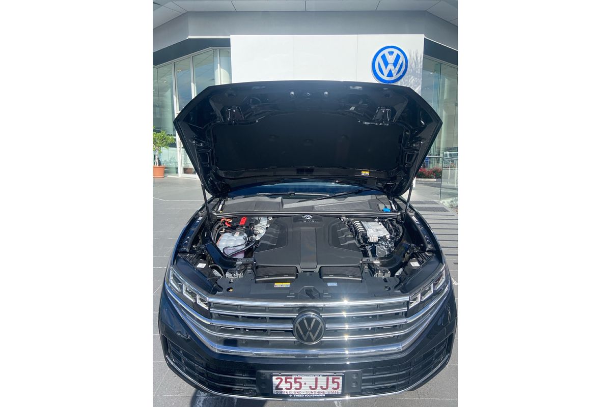 2024 Volkswagen Touareg 170TDI RC