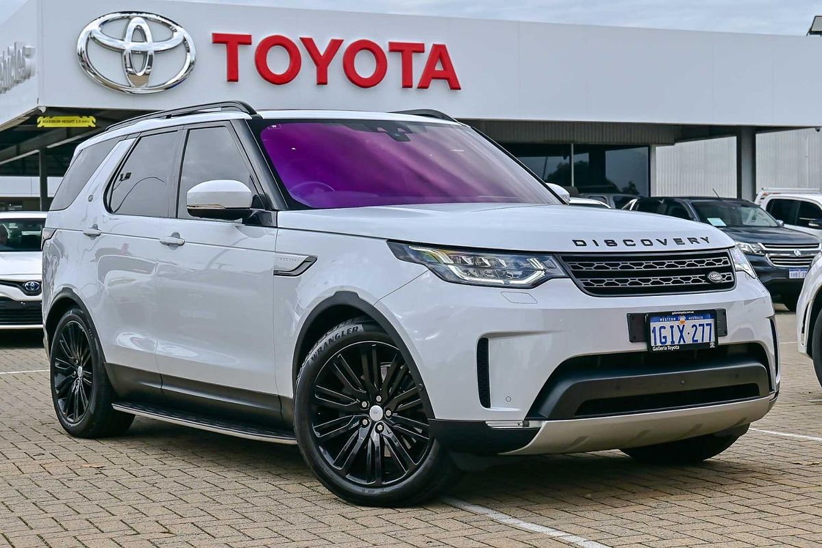 2017 Land Rover Discovery TD6 HSE Luxury Series 5