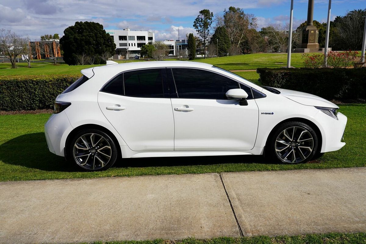 2022 Toyota Corolla ZR Hybrid ZWE219R