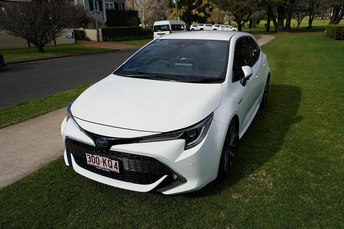 2022 Toyota Corolla ZR Hybrid ZWE219R