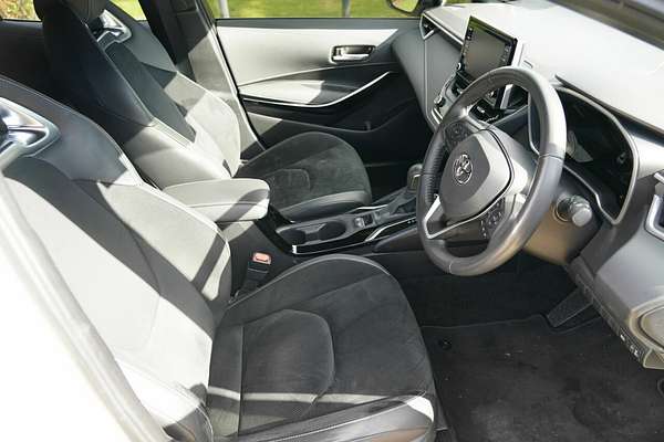 2022 Toyota Corolla ZR Hybrid ZWE219R