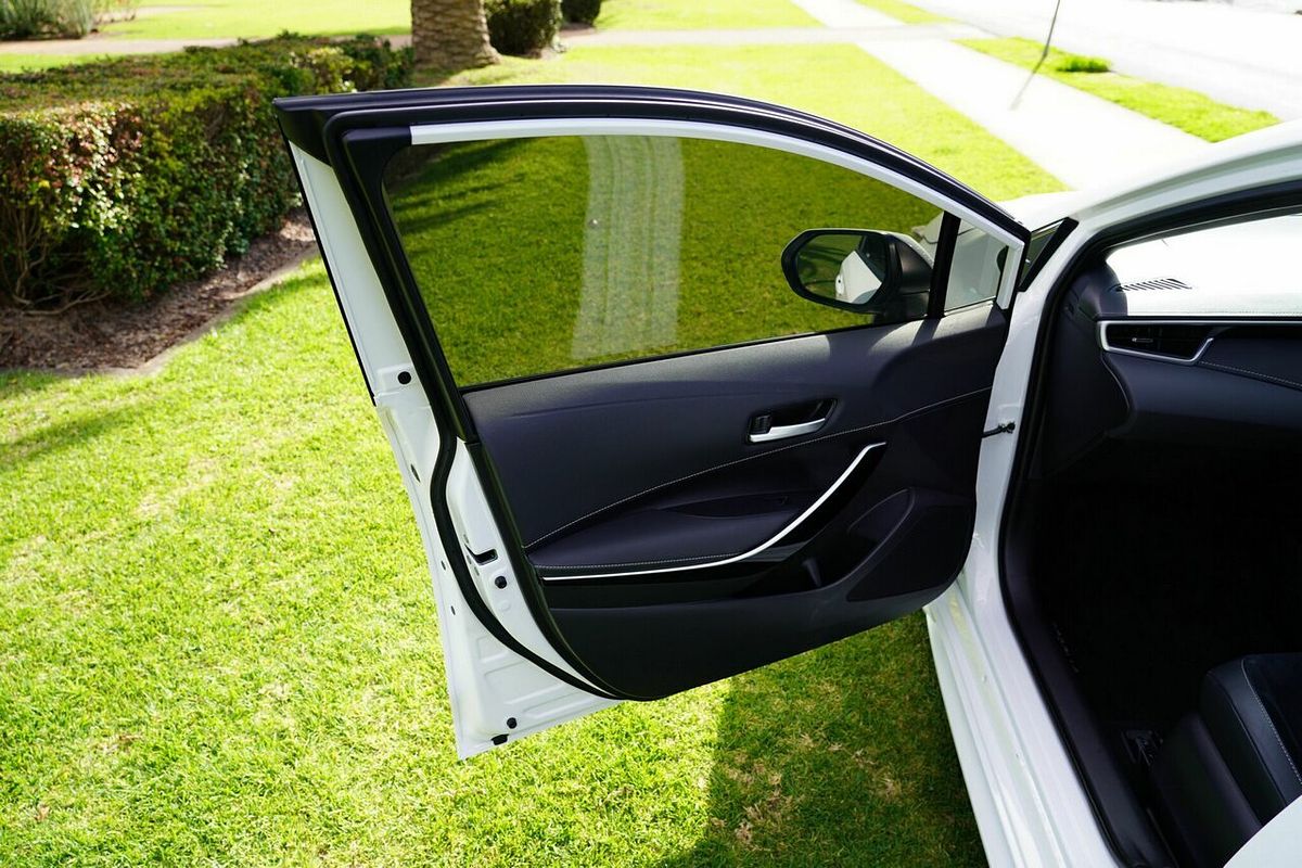 2022 Toyota Corolla ZR Hybrid ZWE219R