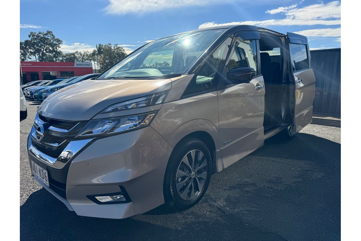 2017 Nissan SERENA