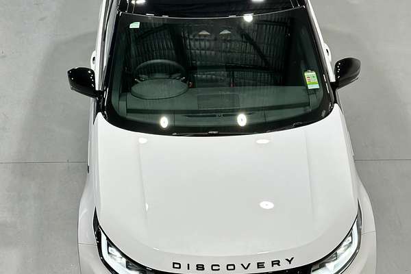 2024 Land Rover Discovery D300 Dynamic SE Series 5
