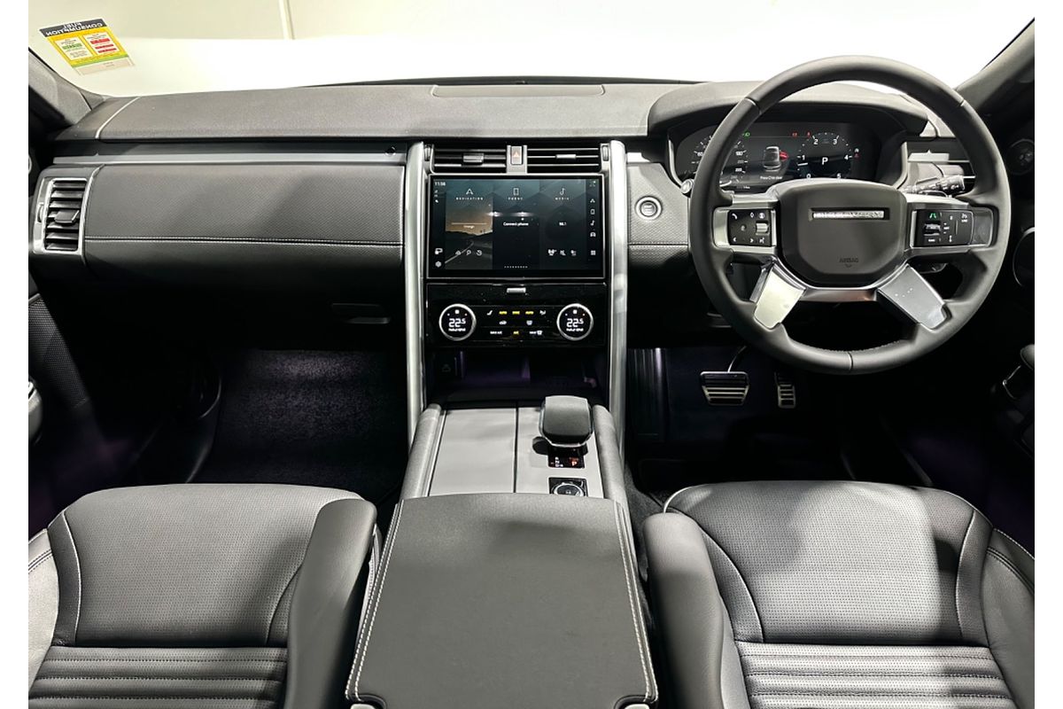 2024 Land Rover Discovery D300 Dynamic SE Series 5